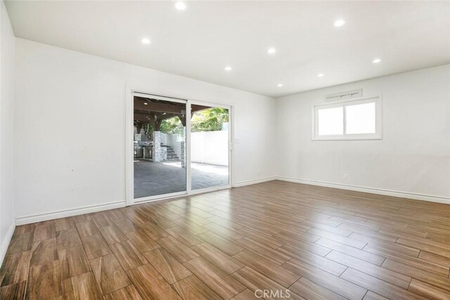 27964 Carvel Dr, Canyon Country, CA 91351 - photo 10