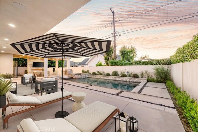 11385 Baskerville Rd, Rossmoor, CA 90720 - view of swimming pool featuring a fenced backyard, a patio, and an outdoor living space