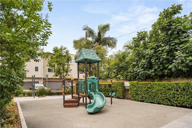 10648 Paramount Blvd, Downey, CA 90241 - view of communal playground