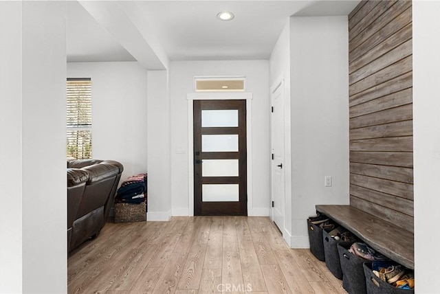 2213 De Mille Rd, Paradise, CA 95969 - foyer entrance with wood finished floors and recessed lighting