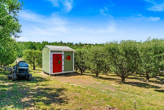 2645 Apple Ln, Julian, CA 92036 - view of grassy yard with a storage unit