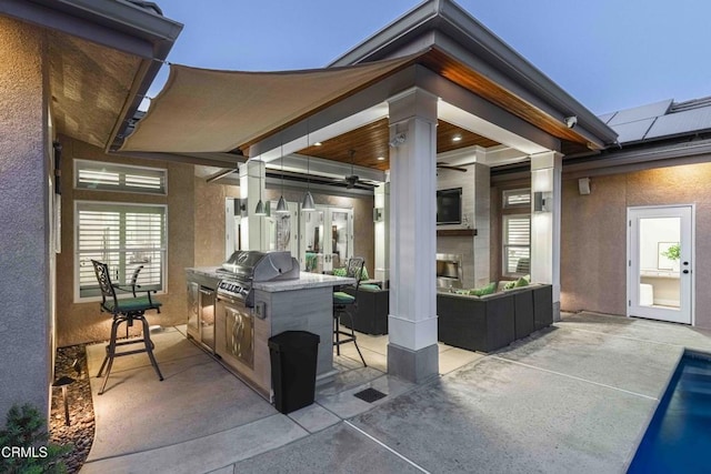 13115 Monarch Palm Ave, Bakersfield, CA 93314 - view of patio featuring an outdoor kitchen and ceiling fan