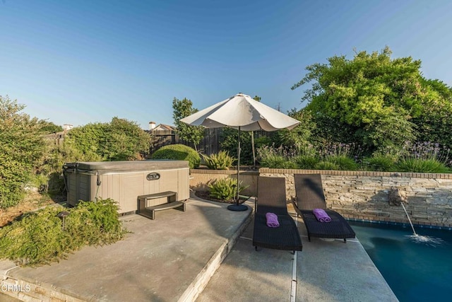 13115 Monarch Palm Ave, Bakersfield, CA 93314 - view of patio featuring a hot tub