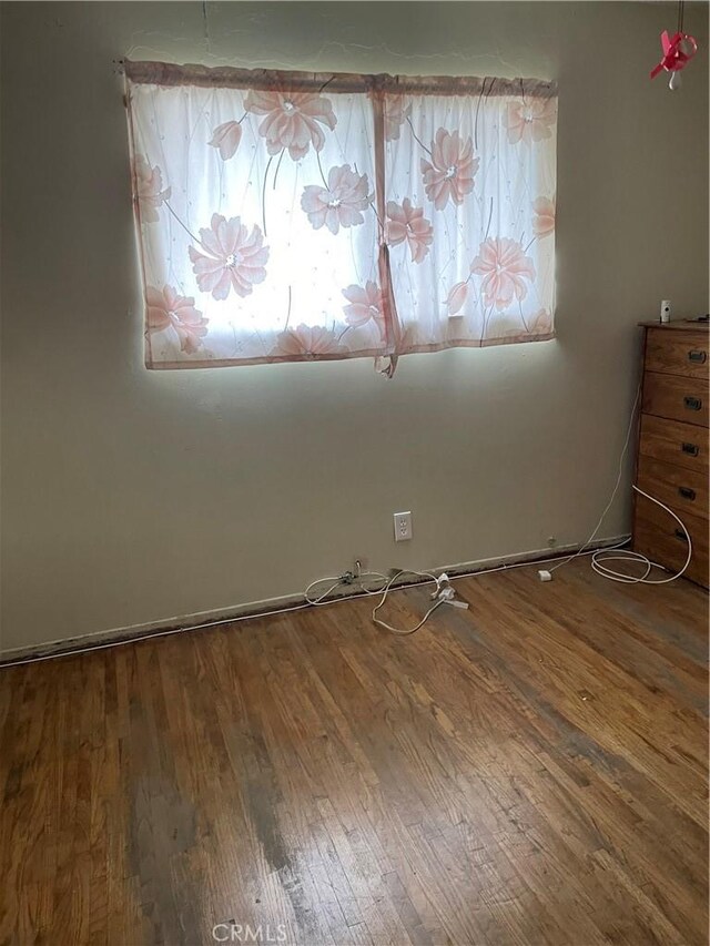 910 S Bewley St, Santa Ana, CA 92704 - photo 8