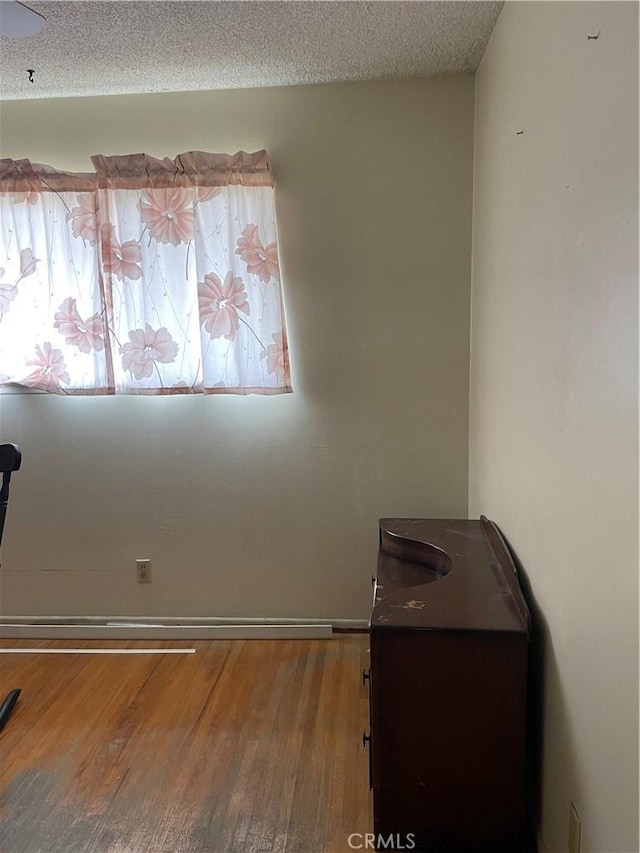 910 S Bewley St, Santa Ana, CA 92704 - photo 10