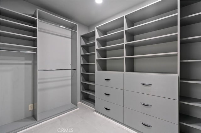 1381 W Summerland Ave, San Pedro, CA 90732 - view of spacious closet