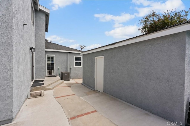 1381 W Summerland Ave, San Pedro, CA 90732 - view of patio / terrace