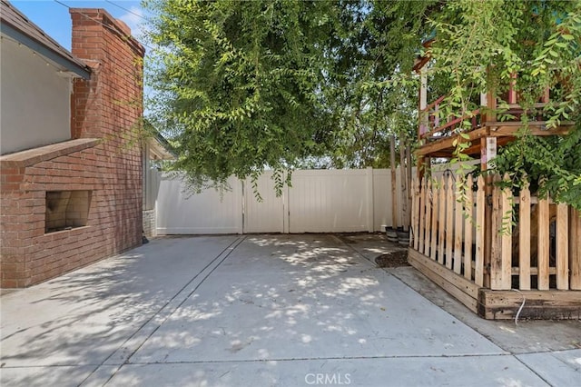 1941 Myrtlewood Ave, Colton, CA 92324 - photo 44