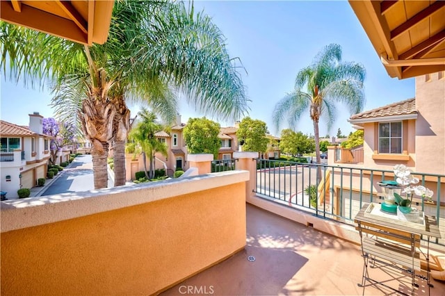 500 Tropea Aisle, Irvine, CA 92606 - patio / terrace featuring a residential view