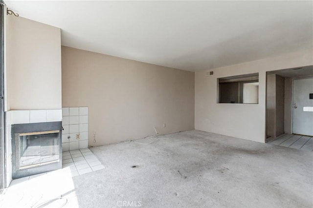 28006 S Western Ave Unit 267, San Pedro, CA 90732 - unfurnished living room featuring carpet