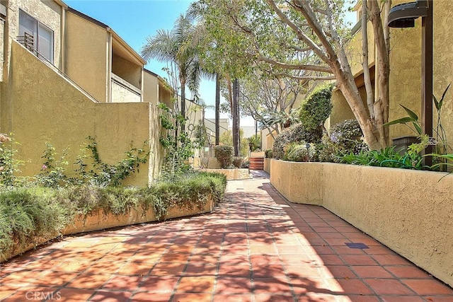 64 N Mar Vista Ave Unit 231, Pasadena, CA 91106 - view of property's community
