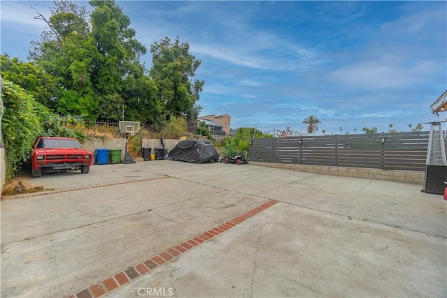 3219 E 6th St, Los Angeles, CA 90023 - view of parking