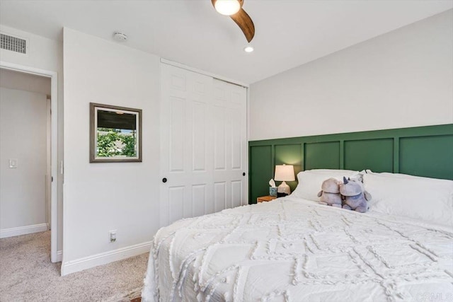 17915 Caminito Pinero Unit 264, San Diego, CA 92128 - carpeted bedroom featuring a closet, a ceiling fan, a wainscoted wall, a decorative wall, and recessed lighting