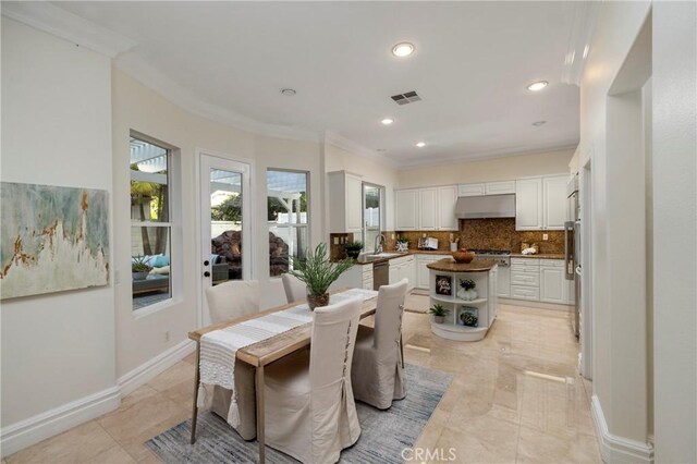19084 Redford Ln, Huntington Beach, CA 92648 - photo 12