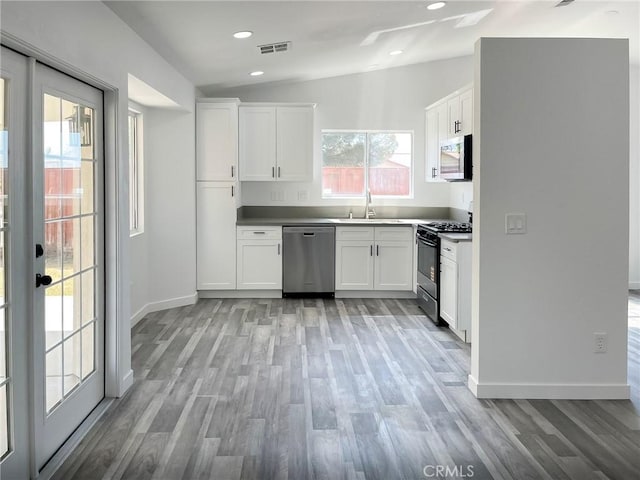 10779 Begonia St, Adelanto, CA 92301 - photo 6