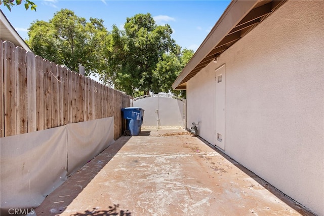 4215 Sherman Dr, Riverside, CA 92503 - view of patio / terrace featuring a gate