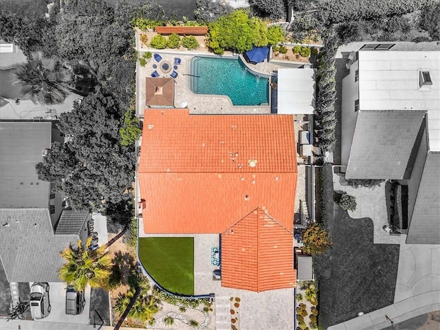 28639 Quaint St, Agoura Hills, CA 91301 - view from above of property featuring a pool area