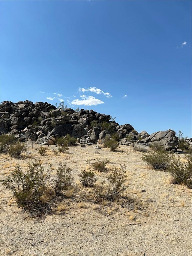 35862 Rabbit Spring Rd, Lucerne Valley, CA 92356 - view of mountain backdrop