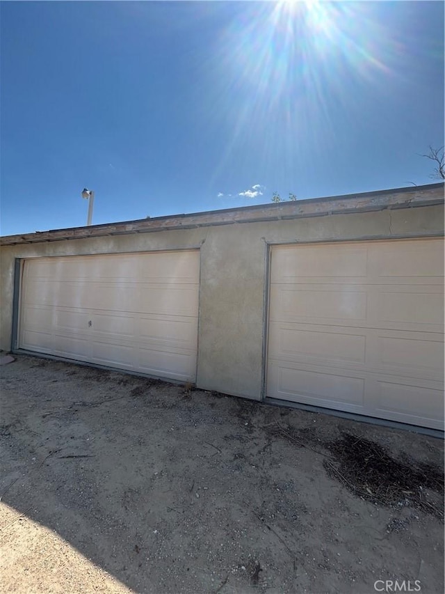 35862 Rabbit Spring Rd, Lucerne Valley, CA 92356 - view of garage