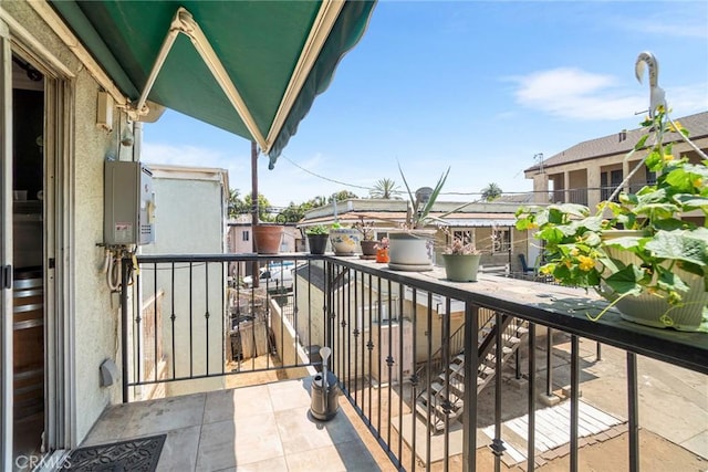 1566 Pine Ave Unit 207A, Long Beach, CA 90813 - view of balcony