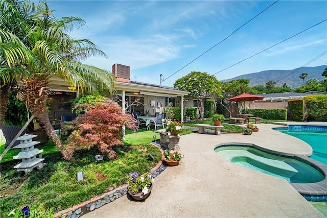 416 N Westridge Ave, Glendora, CA 91741 - view of pool featuring a mountain view, a patio, and an in-ground hot tub
