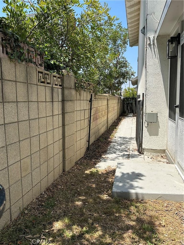 19008 Hillford Ave, Carson, CA 90746 - photo 7