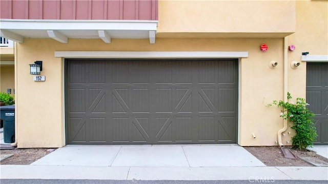 152 Jaripol Cir, Rancho Mission Viejo, CA 92694 - view of garage