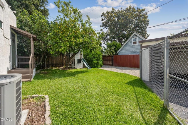 1430 Pepper Dr, Pasadena, CA 91104 - fenced backyard with a playground