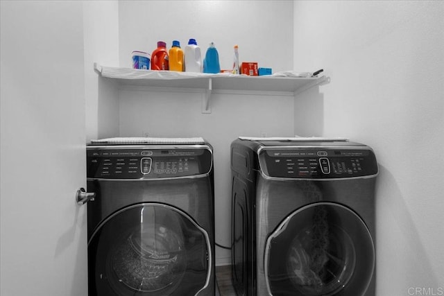 5265 Beachfront Cove St Unit 167, San Diego, CA 92154 - washroom featuring washer and dryer