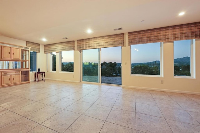 2814 Helix St, Spring Valley, CA 91977 - unfurnished room featuring light tile patterned floors and recessed lighting