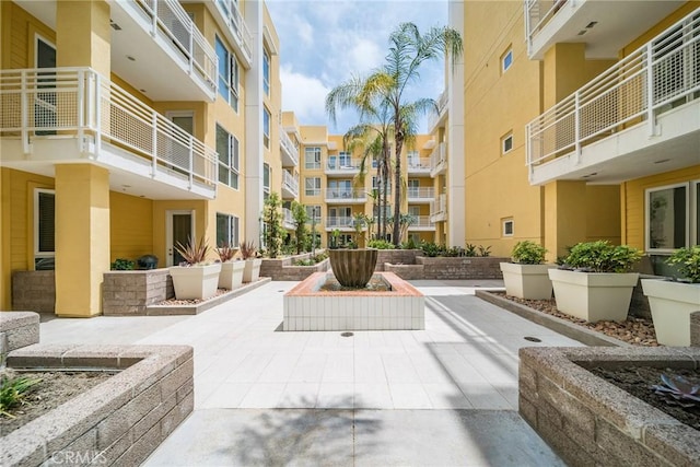 21301 Erwin St Unit 303, Woodland Hills, CA 91367 - photo 5