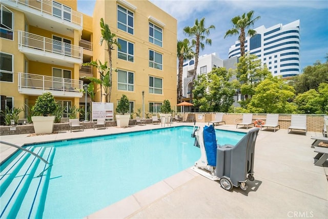 21301 Erwin St Unit 303, Woodland Hills, CA 91367 - photo 34