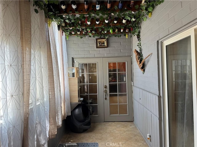 531 N Rossmore Ave Unit 202, Los Angeles, CA 90004 - view of exterior entry featuring french doors