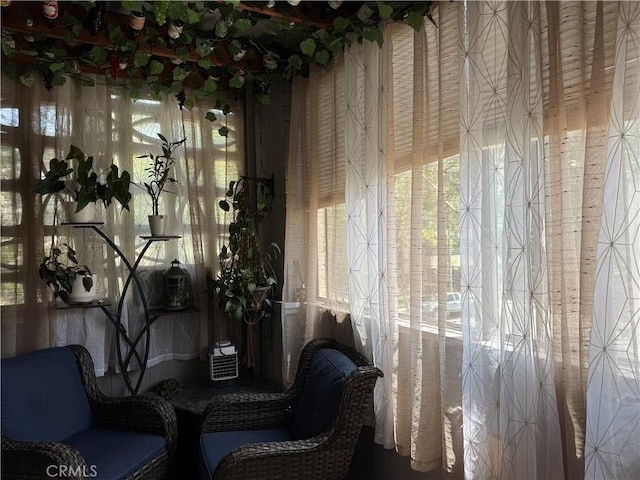 531 N Rossmore Ave Unit 202, Los Angeles, CA 90004 - view of sitting room