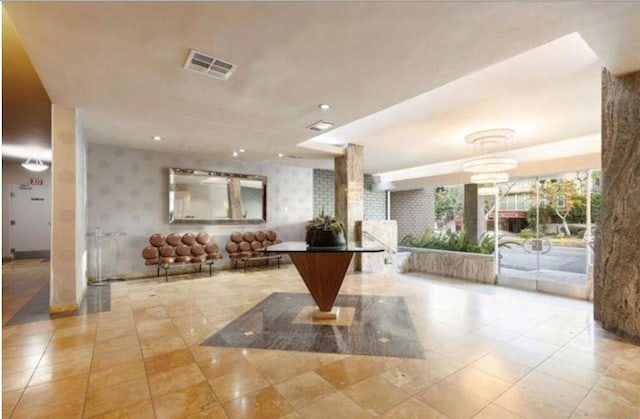 531 N Rossmore Ave Unit 202, Los Angeles, CA 90004 - building lobby featuring wallpapered walls
