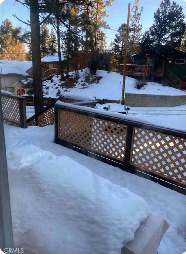 605 Kean Way, Big Bear City, CA 92314 - view of snow covered deck