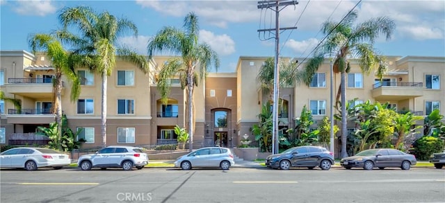 4568 W 1st St Unit 203, Los Angeles, CA 90004 - view of building exterior