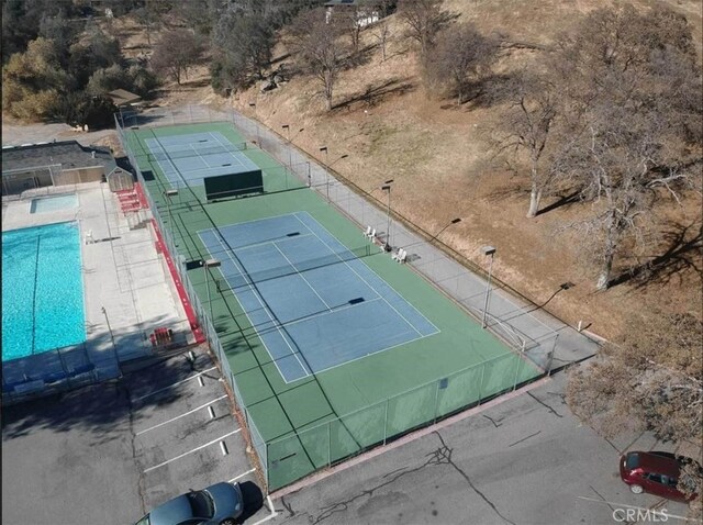 30717 Seminole Dr, Coarsegold, CA 93614 - bird's eye view of a pool