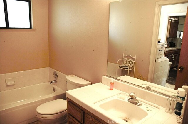 30717 Seminole Dr, Coarsegold, CA 93614 - full bathroom with a bath and vanity
