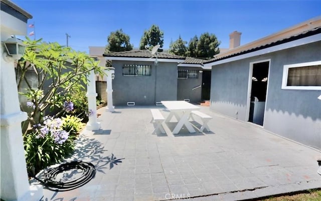 1526 Lakme Ave, Wilmington, CA 90744 - view of patio with outdoor dining area