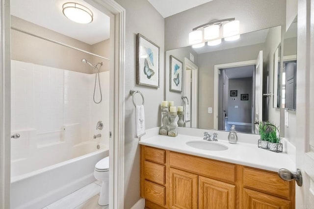 756 River Rock Rd, Chula Vista, CA 91914 - full bath featuring vanity and shower / washtub combination