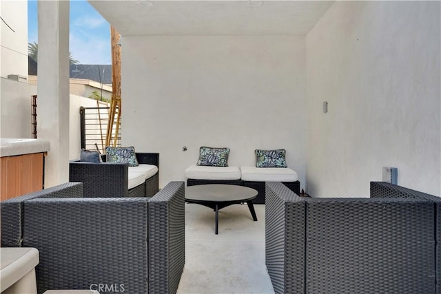 5226 W 20th St, Los Angeles, CA 90016 - view of patio with an outdoor hangout area