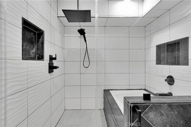 5226 W 20th St, Los Angeles, CA 90016 - bathroom with a tile shower and tile walls