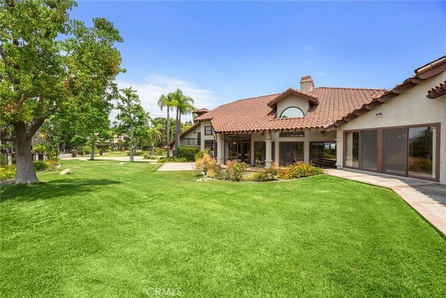 7580 E Martella Ln, Anaheim Hills, CA 92808 - view of grassy yard