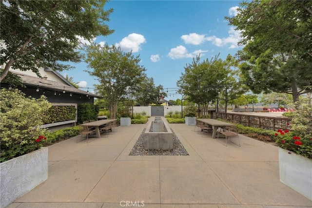 23 Vasto St, Rancho Mission Viejo, CA 92694 - view of patio with outdoor dining area