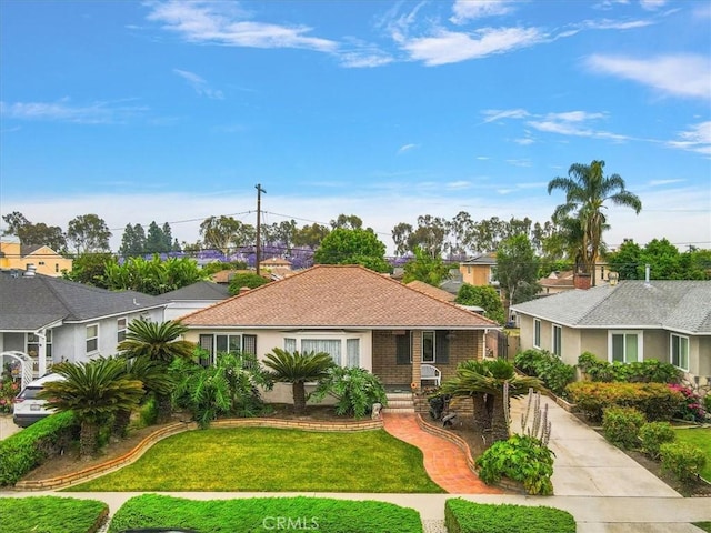 6014 Eckleson St, Lakewood, CA 90713 - single story home featuring a front lawn and a residential view