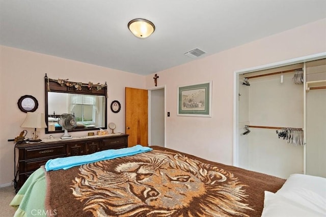 6014 Eckleson St, Lakewood, CA 90713 - bedroom featuring a closet