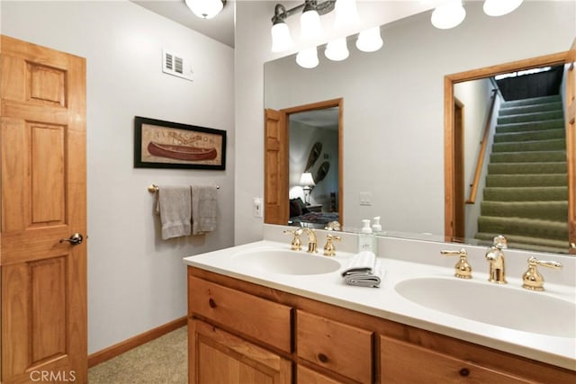 361 Riviera Dr, Lake Arrowhead, CA 92352 - full bath featuring double vanity and ensuite bath