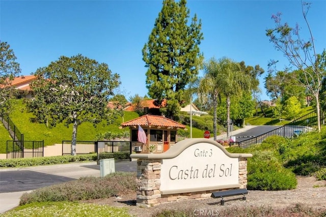 28205 Zurburan, Mission Viejo, CA 92692 - view of community / neighborhood sign