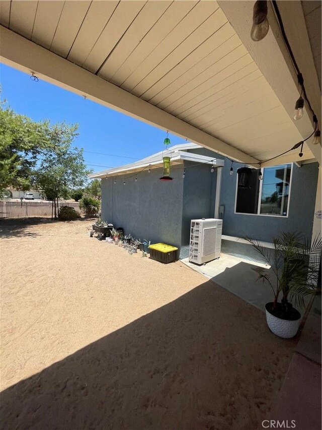 10623 4th Ave, Hesperia, CA 92345 - view of patio / terrace